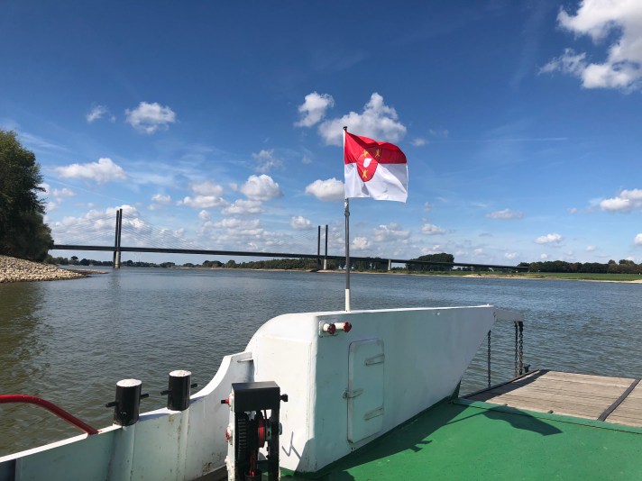 3A2F3731-C743-42BD-AD08-B5740953688F