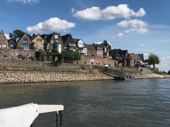 5DC4FB4D-2967-4923-9CE5-389DBE69A441