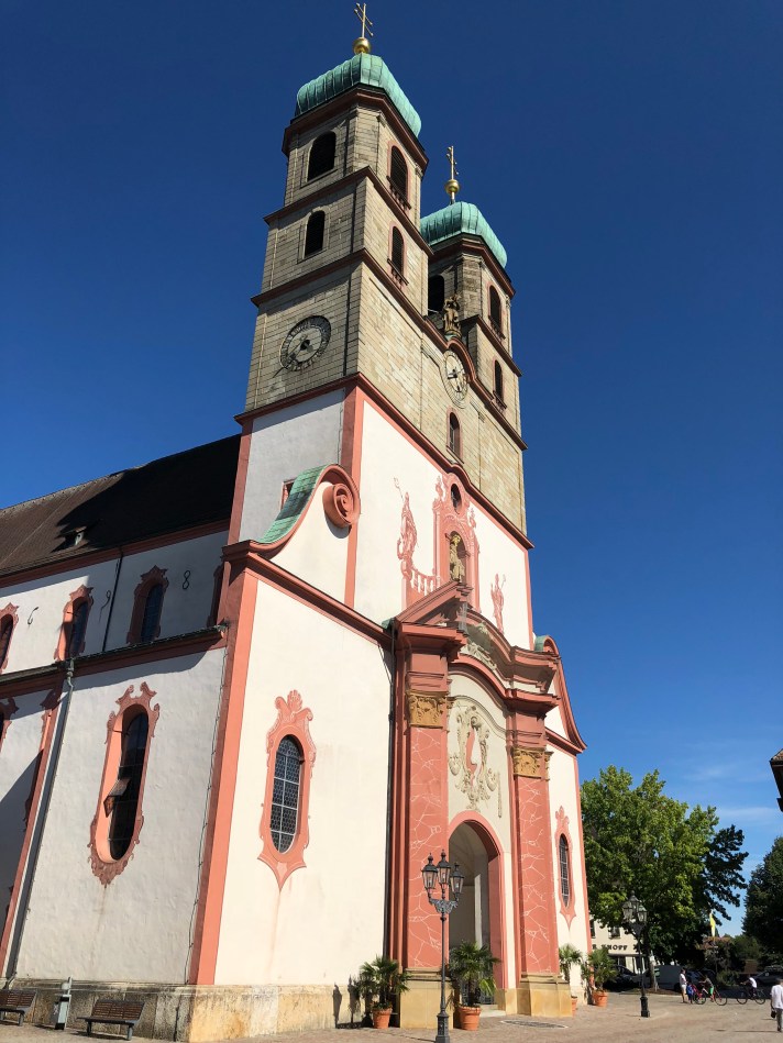 8529EE23-A541-4D56-9072-07076D58A1D6