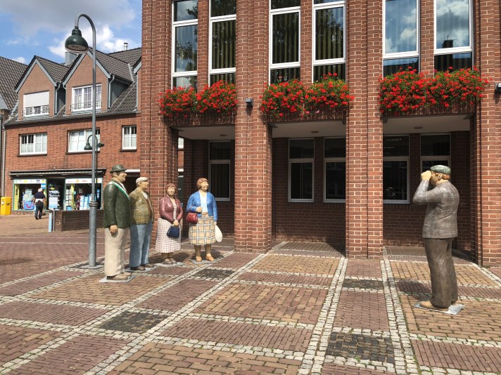 DC6650CD-AFA0-47D0-9AD8-64D38CCC73C7